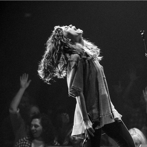 Worship Lifestyle, Worship Photos, Worship Photography, Bethel Worship, Bethel Church, Church Youth Group, Musician Photography, Bethel Music, Church Youth