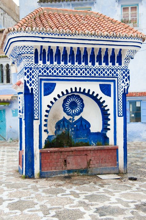 Image of Fountain Of Chefchaouen, Morocco - Maroc Désert Expérience tours http://www.marocdesertexperience Moroccan Wall Fountain, Moorish Fountain, Morocco Fountain, Morocco Architecture, Chefchaouen Morocco Photography, Arabic Architecture, Morocco Chefchaouen, Chefchaouen Morocco, Morocco Blue City Chefchaouen