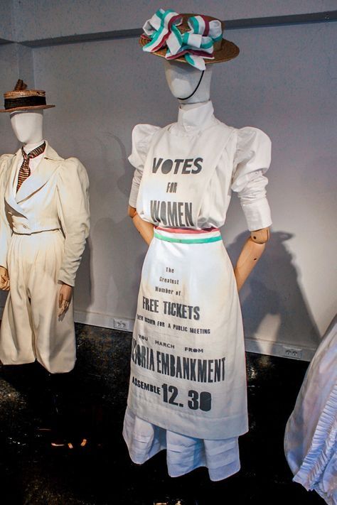 Suffragette Fashion, Travel To Belgium, Suffragette Movement, Belgian Fashion, 19th Amendment, Costume College, Women's Suffrage, Fashion Movement, Armistice Day