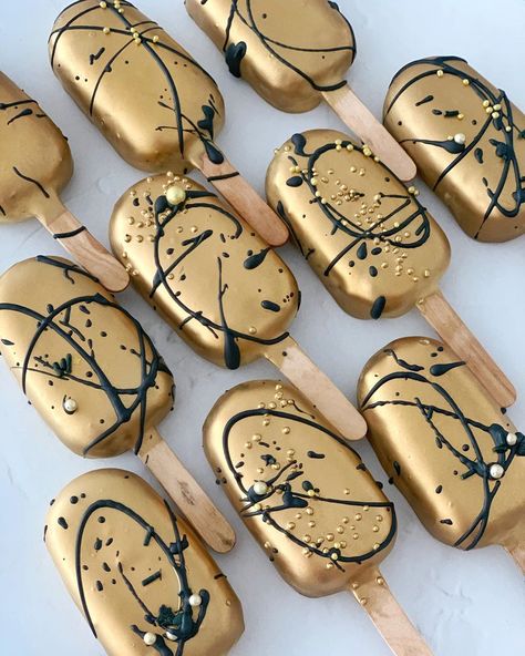 Gold Cakesicles, Gold Luster Dust, Hanging Wedding Decorations, Luster Dust, Colour Combo, Popular Color, The Gold, Bday Party, Sweet 16