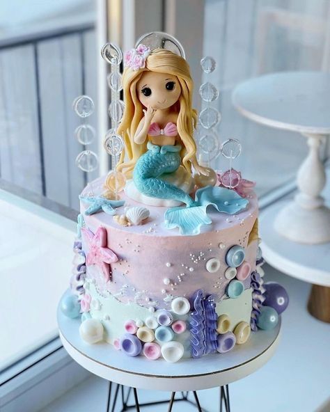 Mermaid Birthday Cakes For Kids, Birthday Cake For Girls Kids, Mermaid Cake Birthday, Birthday Cake Mermaid, Mermaid Birthday Party Cake, Mermaid Cake Ideas, Sea Birthday Cake, Mermaid Theme Cake, Gökkuşaği Pasta