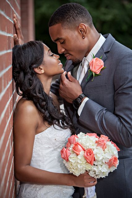 Bride Groom Poses, Wedding Portrait Poses, Flowers Real, African American Weddings, Wedding Picture Poses, Wedding Couple Poses, Groom Poses, Wedding Photos Poses, American Wedding