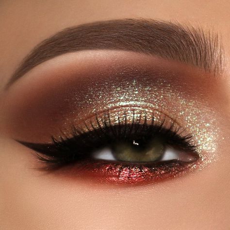 Pat McGrath Blitz Flame and VR Fire Opal Nye Look, Animal Makeup, Theatre Makeup, High Fashion Makeup, Beautiful Eye Makeup, Fairy Makeup, Mermaid Makeup, Lip Hair, Crazy Makeup