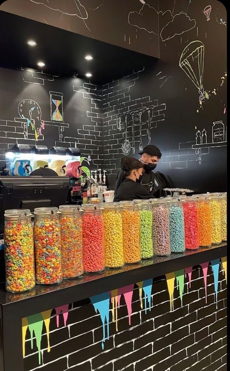 Snacks Shop Design, Snack Store Design, Mexican Ice Cream Shop, Snack Shop Design, Ice Cream Shop Design, Cereal Cafe, Candy Store Design, Juice Bar Design, Ice Cream Business