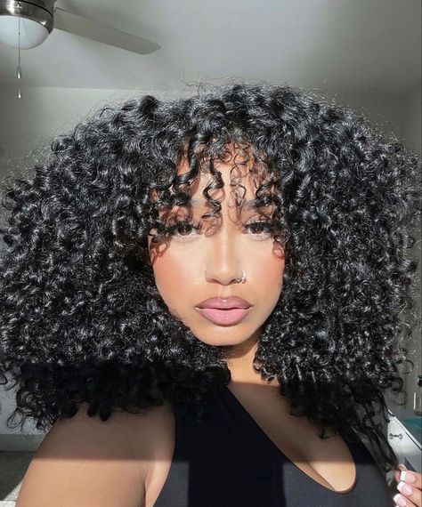 Perfect Lip Combo, Curly Hair Sew In, Curly Fro, Natural Curly Hair Cuts, Lip Combo, Pelo Afro, Beautiful Curly Hair, Hairdos For Curly Hair, Natural Curls Hairstyles