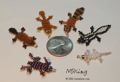 beaded animal craft | 2d beaded animals 2 all of these were made with 11 0 seed beads and 34 ... 2d Perler Bead Patterns, Easy Bead Animals, Beaded Mouse, Seed Bead Animals, Keychain Patterns, Bead Animals, Pony Bead Projects, Wood Badge, Pony Bead Crafts