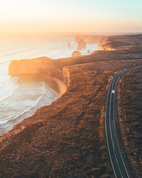 Peter Yan on Instagram: “Sunday Nov 4th, 9PM (48 hours from now) I will be launching my #YantasticFFA season two right here. This time I’ve teamed up with FIVE…” Great Ocean Road Australia, Ocean Road Australia, Tasmania Travel, Australian Road Trip, Australia Backpacking, Wales Travel, Travel Vibes, Road Photography, Collage Board