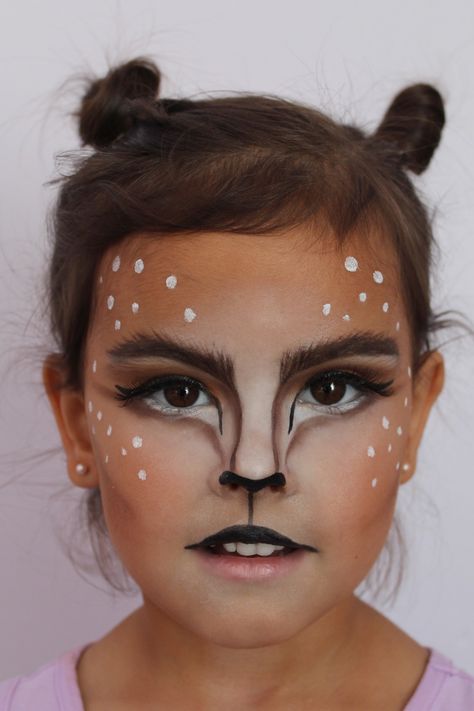 Easy Halloween Deer Makeup, Fawn Face Paint, Bambi Face Paint, Deer Facepainting, Reindeer Face Paint Easy, Easy Deer Costume, Reindeer Makeup Kids, Children Face Painting, Deer Face Paint