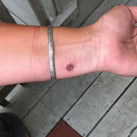 Little ladybug    #losangelestattoo#sanfranciscotattoo#singleneedle#finelinetattoo#tattoosofinstagram#ladybug Good Omens Tattoo, Ladybug Tattoos, Tattoo Ideas Minimalist, Animal Tattoos For Women, Shooting Star Tattoo, Ladybug Tattoo, Luck Tattoo, Tattoo Thoughts, Sketch Style Tattoos