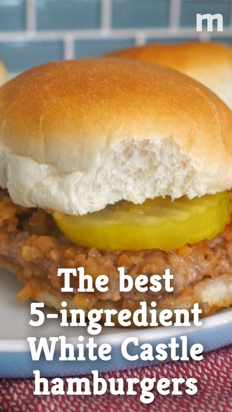 White Castles Recipe, Water Burger Recipe, Whitecastle Burgers, White Castles, White Castle Hamburgers, White Castle Burgers, White Castle Sliders, Burger Sides, Hamburger Sliders