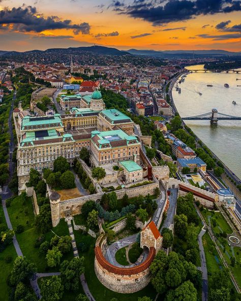 Zoltan Gabor on Instagram: “Buda Castle Royal Palace from above with a dramatic sky - Budapest, Hungary . . . . . #budapest #hungary #budapestphotographer…” Danube River Cruise, Hungary Budapest, Dubai Skyscraper, Dramatic Sky, Buda Castle, European Cities, Danube River, River Cruise, Royal Palace