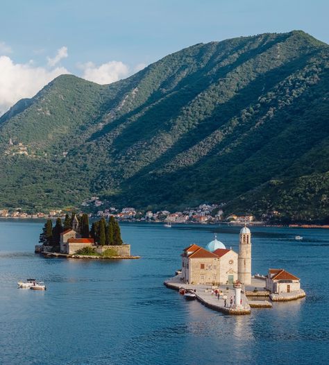 📍Destination Spotlight: Montenegro Discover the hidden gem of the Adriatic - Montenegro✨ Here’s why this enchanting destination should be on your travel radar: 1️⃣ Majestic Landscapes: From the stunning Bay of Kotor to rugged mountains, Montenegro’s natural beauty is breathtaking. 2️⃣ Rich History: Wander through Kotor’s medieval old town, a UNESCO World Heritage site, filled with cobblestone streets and ancient architecture. 3️⃣ Adventure Awaits: Whether it’s sailing, hiking, or explori... Kotor Bay Montenegro, Montenegro Mountains, Montenegro Kotor, Rugged Mountains, Kotor Montenegro, Cobblestone Streets, Ancient Architecture, Travel Europe, Hidden Gem