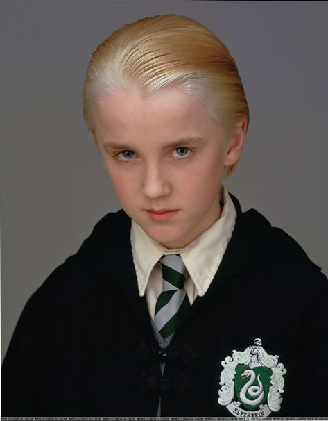 Tom Felton is internationally recognized as Draco Malfoy, the ultimate bully and Harry Potter’s rival, in the successful Harry Potter film franchise. Description from thefemalecelebrity.com. I searched for this on bing.com/images Draco Malfoy, A Boy, Blonde Hair, Harry Potter, Blonde, Hair