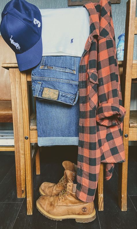 Lumberjack Fashion, Forest Outfit, Timberland Jeans, Lumberjack Style, Ralph Lauren Cap, Mens Rugged, Boots Timberland, Gentleman Outfit, Herren Style