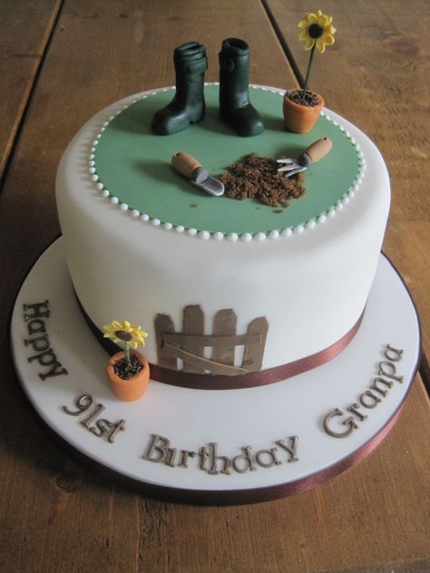 Gardner Cake, Gardener Cake, Gardening Cake, Old Fashioned Potato Soup, Easy Brown Gravy, Buttermilk Coffee Cake, Powdered Sugar Cookies, 90th Birthday Cakes, Music Cake