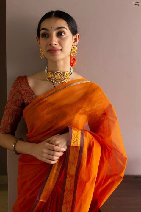 Maharashtrian Saree Look, Simple Saree Designs, Indian Sari Dress, Orange Saree, Fashionable Saree Blouse Designs, Fancy Sarees Party Wear, Casual Indian Fashion, Indian Saree Blouses Designs, Indian Fashion Saree