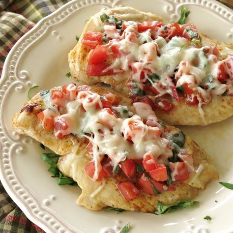 Atkins Chicken Recipes Phase 1, Beach Dinner Recipes, South Beach Phase 1, Chicken Bruschetta, Atkins Diet Recipes Phase 1, Beach Recipes, South Beach Diet Recipes, Stovetop Chicken, Dash Diet Recipes