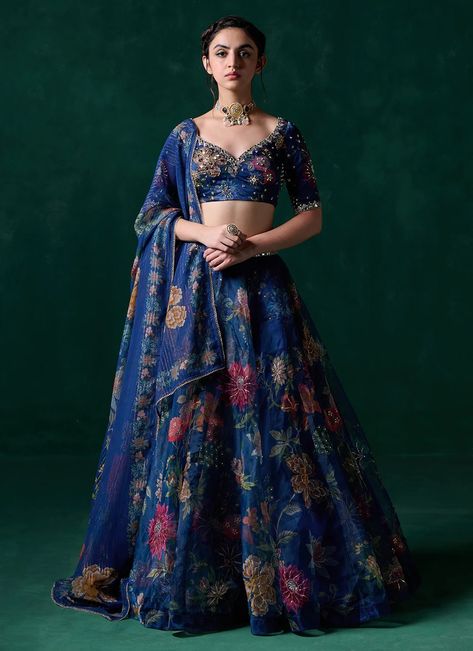 Royal Blue Lehenga Color Combinations, New Lehenga Designs, Lehenga Color Combinations, Royal Blue Lehenga, Dupatta Embroidery, Indian Bridesmaid Dresses, Choli Dress, Printed Lehenga, Half Saree Lehenga