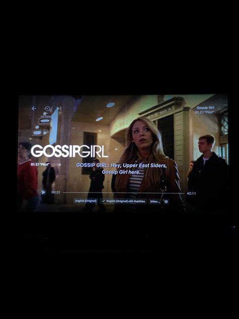 #gossipgirl #gossip #2000s #vibes #aesthetic #classic #netflix #fashion #coquette #series 2000s Vibes Aesthetic, Girl Watching Tv, Watching Gossip Girl, Watch Gossip Girl, Fashion Coquette, Netflix Tv, Netflix And Chill, Watching Tv, Gossip Girl