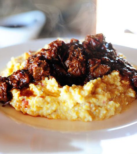 Spicy Stewed Beef with Creamy Cheddar Grits, this decadent meal will put a smile on your man's face! @Reena Dasani Drummond | The Pioneer Woman #manfood #grits Cheddar Grits, Stewed Beef, Grits Recipe, Cheese Grits, Pioneer Woman Recipes, Spicy Beef, Southern Food, Spicy Food, Dinner Meals