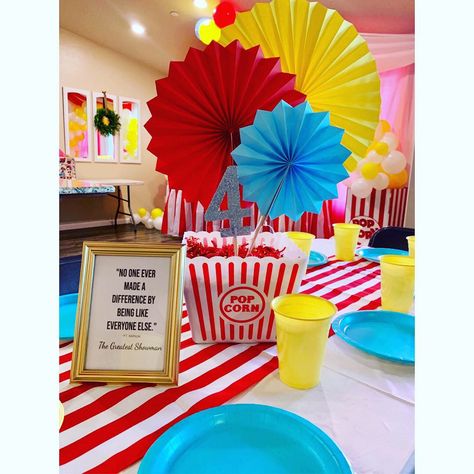 Circus Theme Party Table Decor, Carnival Party Centerpieces Diy, Circus Theme Table Decorations, Carnival Table Decor, Carnival Themed Table Decor, Centerpieces For Carnival Theme Party, Carnival Table Decorations, Carnival Party Decorations Diy, Circus Table Decorations