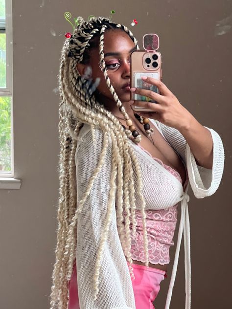 Pink And Blonde Twists, Blond Passion Twists, Blonde Passion Twist, Layered Braids, Pink Maxi Skirt, Passion Twists, Fairy Hair, Roses Flower, Fairy Makeup