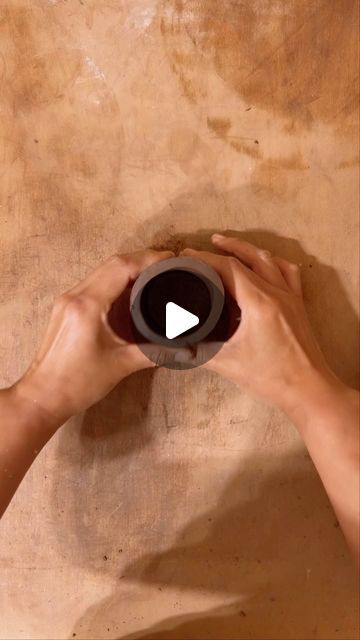 Pinched Pottery on Instagram: "Slab built 3oz espresso cups in chocolate/sage. Made with dark brown mid fire stoneware clay and glazed with mid fire matte green glaze.  -Slabs are rolled 1/4” thick and left to slow dry for a couple days fully covered in plastic until they are firm enough to handle without losing shape. I test it by forming a cylinder, if it holds the shape good to go and if it sags or loses its form I wait longer. -The white powder I’m using is corn starch. It prevents the wet clay from sticking to the table/ banding wheel. It burns off during bisque fire leaving the clay unaffected.  -I put together the slabs, rough shape them first, let them dry fully covered(for slow drying) until they are firm enough to be handled without losing their shape to do the final shaping/trim Clay Bathroom, Pinched Pottery, I Wait, Matte Green, White Powder, Pottery Crafts, August 26, Espresso Cups, Clay Pottery