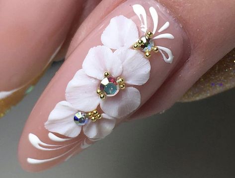 3d Acrylic Nail Art Flowers, Acrylic 3d Flower Nails, 3d Nail Designs Acrylics, 3d Flowers Nails, Acrylic Wedding Nails, 3d Acrylic Nail Art, Diy Rhinestone Nails, 3d Acrylic Nails, Quick Nail Art