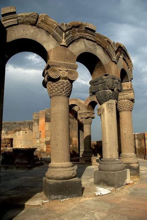 Armenia Art & Architecture Armenia Art, Cathedral Ruins, Armenian Architecture, Armenian History, Temple Gardens, Armenian Culture, Yerevan Armenia, Outdoor Aesthetic, Classical Antiquity