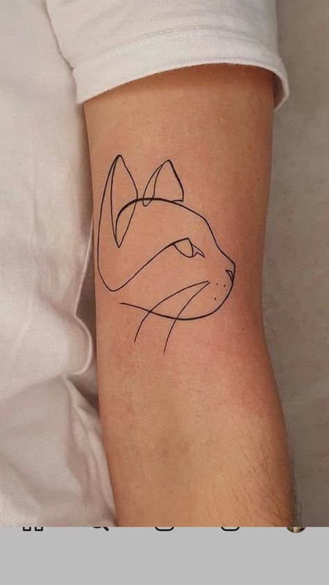 Animal Tattoos For Women, Cat Tattoo Simple, More Tattoo, Cat Tattoo Designs, Classy Tattoos, Discreet Tattoos, Elegant Tattoos, Little Tattoos, Simplistic Tattoos