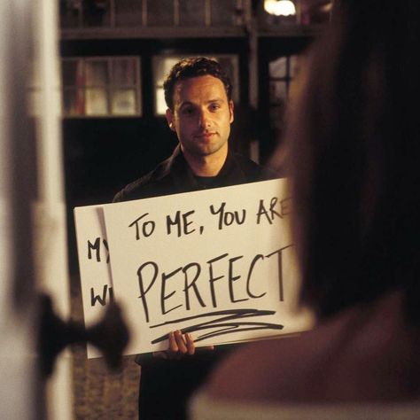 Study Confirms Watching Love Actually Is Bad for You Love Actually 2003, Romantic Movie Quotes, Andrew Lincoln, Love Actually, Film Quotes, Romantic Movies, You Are Perfect, Love You All, Hopeless Romantic