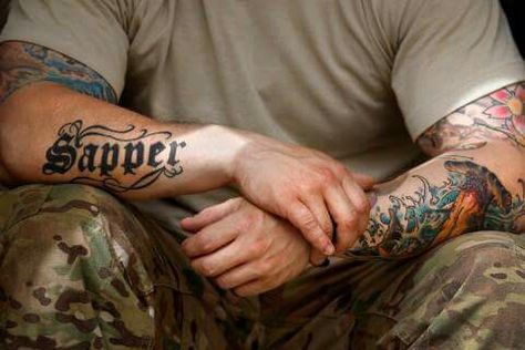 Sapper tattoo Small Wave Tattoo, Soldier Tattoo, Unique Small Tattoo, Army Tattoos, Military Tattoos, Omerta Tattoo, Cool Arm Tattoos, Inspiration Tattoo, Lady Antebellum