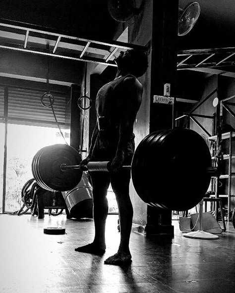 Reposting @justin.jacob: Deadlifts baby, I missed you so much. She's as heavy as 170kgs but I love her so much! I will even cry my eyes out or bleed my veins out for her, that's how special she is to me. And she grows by 10kilos every week, I so blessed that way! Stronger each day guys! . . . Back friday 170kg at 67kg . . .  @metacross.fit #metacross #metacrossathlete #metacrossgains #justinjacob . . .  @prilaga #training #picoftheday #shredded #bikini #gym #heavy #fitnessmodel Powerlifting Aesthetic, Tired Person, Guys Back, 2024 Manifestation, Naruto Aesthetic, Gym Photography, Crying My Eyes Out, Gym Pictures, Love Her So Much