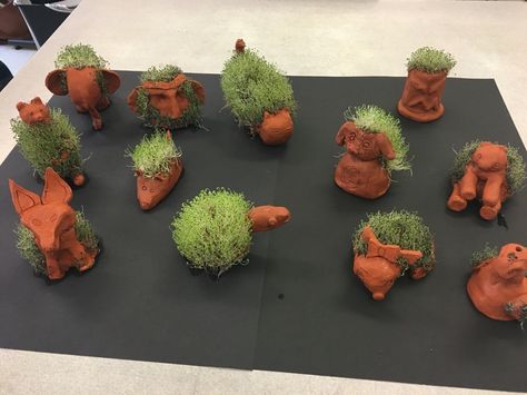 Clay Chia Pets Art Project Middle School Diy Chia Pet, High School Art Worksheets, High School Art Room, Middle School Projects, High School Ceramics, Clay Projects For Kids, Sculpture Lessons, High School Art Lessons, High School Art Projects