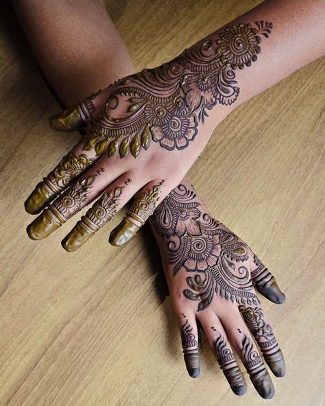 ❤️ Mehendi ❤️ BOOK NOW 📞 9841162179 @saleha_1999.06.04 #henna #heenadesign #hennaart #hennaartist #artist #artistsoninstagram #artistic #detailing #detailings #mehendi #mehendidesign #mehendiart #mehendilove #mehendiartists #mehendikathmandu #mehendiktm #mehendinepal #hennaktm #ktmhenna #ktmhennaartist #ktmhennaart #bridal #bridalmehendi #bridalmehendidesign #bridalhennaartist #bridalmehendiartist #bridaldesign #bridaldetails Mehendi Design, Henna