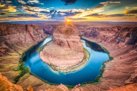 The Ultimate Arizona Road Trip: 7 Perfect Days in Arizona - Eternal Arrival Horseshoe Bend Arizona, Grand Canyon Railway, Mother Daughter Trip, Arizona Road Trip, Best Weekend Getaways, Whitewater Rafting, Road Trip Itinerary, Beautiful Places To Visit, Horseshoe Bend