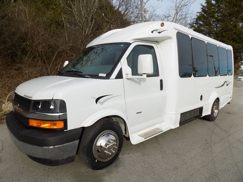 Small Buses for Sale - Carpenter Bus Sales Used Buses For Sale, Bus Engine, Used Bus, Buses For Sale, Train Service, Long Term Rental, Mercedes Sprinter, Ford Transit, Buses