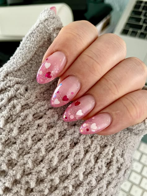 Valentine Nails Pink, Vday Nails, Valentine Nail Art, Nails Valentines, February Nails, Nail Designs Valentines, Valentine Nails, Valentines Day Nails, Cute Gel Nails