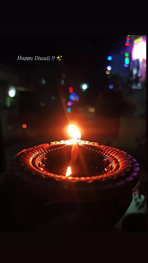 Light them up!!✨ Diwali Night Photography, Happy Diwali Aesthetic Pictures, Diwali Diyas Aesthetic, Diwali Status Aesthetic, Night Portrait Photography Settings, Diwali Pics Ideas With Lights, Diwali Asthetic Picture Layout, Diwali Snapstory, Diwali Asthetic Picture Rangoli