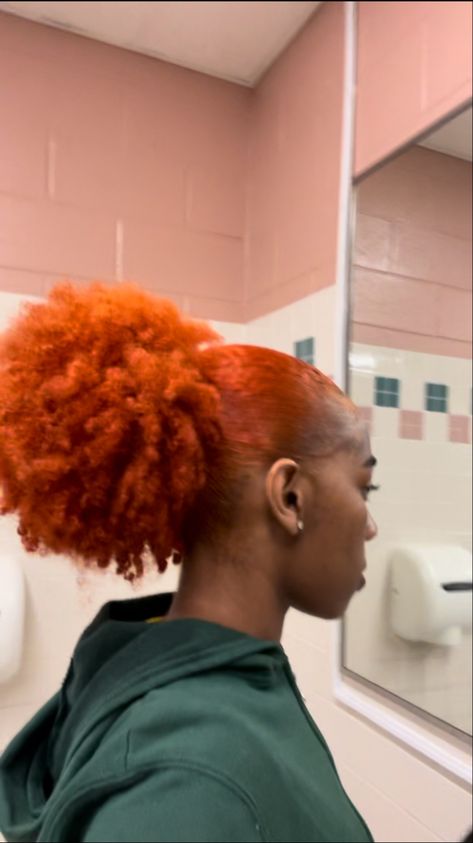 orange hair Orange Hair Black Women Natural, Bright Orange Hair Black Women, Hairstyles For Orange Hair, Dark Skin Ginger Hair, Dyed Afro Hair 4c, Hair Dye Orange, Orange Hair Black Women, Orange Afro, Ginger Peekaboo