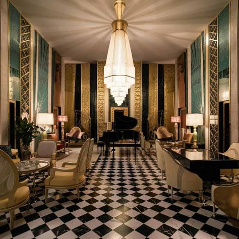 15 Stunning Art Deco 1920s Interior Ideas to Transform Your Space - Fabricerie Art Deco Modern Interior, Art Deco Interior 1920s, Art Deco Architecture Interior, Modern Art Deco Architecture, Art Deco Interiors, 1920s Interior, 1920s Decor, Art Deco Apartment, Art Deco Aesthetic