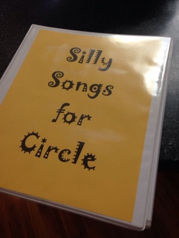 Toddler Circle Time, Circle Time Board, Circle Time Songs, Starting A Daycare, Toddler Lessons, Daycare Decor, Toddler Teacher, Classroom Songs, Songs For Toddlers