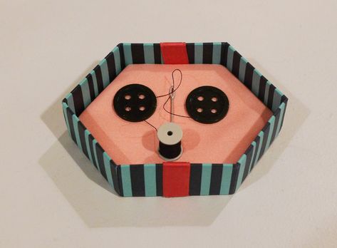 Button Box from Coraline Coraline Button Eyes, Coraline Art, Coraline Movie, Coraline Aesthetic, Coraline Jones, Button Eyes, Other Mothers, Arte Inspo, Clay Art Projects