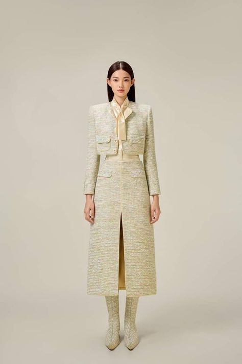 Mean Blvd, Tweed Fabric, Basic Dress, Princess Style, Office Style, Girly Outfits, How To Look Classy, Office Fashion, Coat Fashion