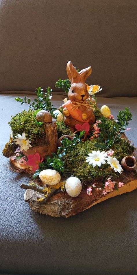 Easter Kids Ideas, Easter Projects For Kids, Easter Dyi, Easter Dessert Ideas, Easter For Kids, Easter Crafts For Toddlers, Easter Flower Arrangements, Easter Arrangement, Easter Spring Wreath