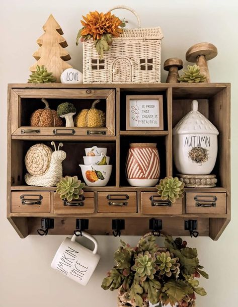 Hobby Lobby Shelf Decor, Hobby Lobby Shelf, Rae Dunn Fall, Hobby Lobby Decor, Lobby Decor, Coffee Bar Home, Autumn Display, Tray Ideas, Fall Inspiration