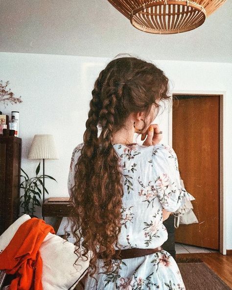 Half Braid, Spring Hairstyles, Long Curly Hair, Long Curly, Aesthetic Hair, Hair Dos, Hair Day, Pretty Hairstyles, Hair Goals