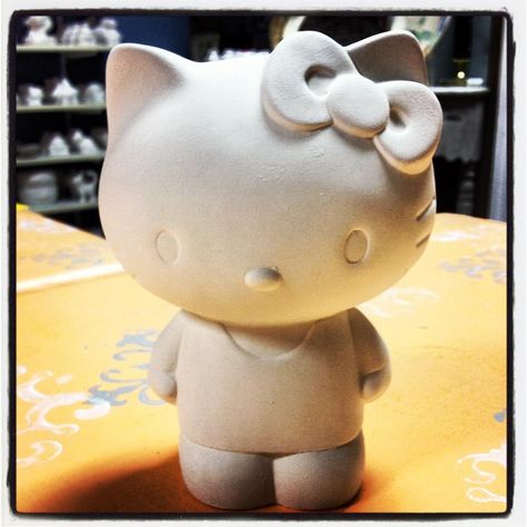 Hello Kitty ceramic piece ready for you to paint www.weirdgirlcreations.com Ceramic Art Animals, Hello Kitty Clay Art Ideas, Hello Kitty Clay Ideas, Cute Clay Ideas Hello Kitty, Ceramic Pieces Ideas, Hello Kitty Clay Art, Hello Kitty Air Dry Clay Ideas, Ceramic Art Easy, Hello Kitty Ceramic Ideas