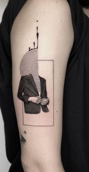 Conceptual Tattoo, New School Tattoos, Collage Tattoo, Mirror Tattoos, Modern Art Tattoos, Tattoo Me, Surreal Tattoo, Hand Doodles, Art Aesthetics