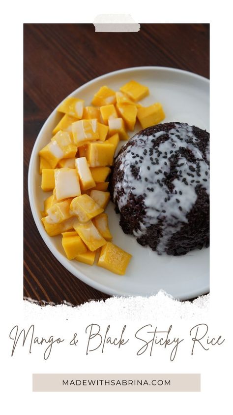 A delicious and popular Southeast Asian dessert consisting of chewy black sticky rice and mangos covered in a sweet coconut milk sauce. Black Sticky Rice Recipe, Sticky Rice Dessert, Black Sticky Rice, Black Rice Recipe, Mango Sticky Rice Recipe, Black Rice Pudding, Sweet Sticky Rice, Laos Vietnam, Purple Rice